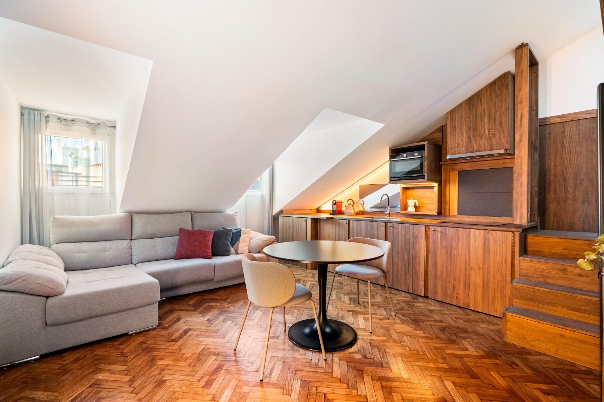 Living room of Study to rent in  Madrid Capital  with Air Conditioner and Heating