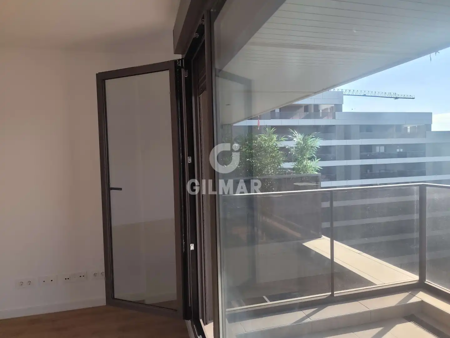Terraza de Piso de alquiler en Tomares con Calefacción, Jardín privado y Trastero