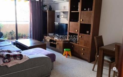 Living room of Flat for sale in Málaga Capital  with Air Conditioner, Terrace and Storage room