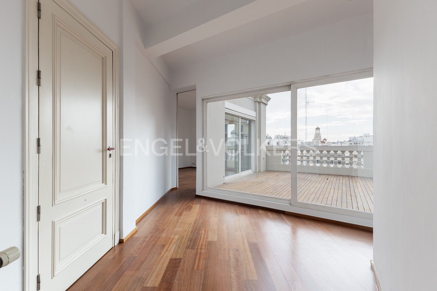 Terrassa de Àtic en venda en  Valencia Capital amb Aire condicionat, Calefacció i Parquet