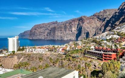 Vista exterior de Apartament en venda en Santiago del Teide amb Terrassa i Moblat