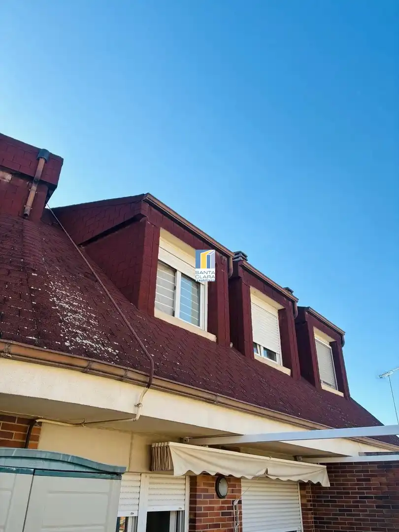 Exterior view of Attic for sale in Zamora Capital   with Heating and Terrace