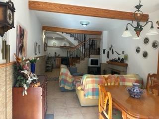 Sala d'estar de Casa o xalet en venda en Benlloch amb Moblat