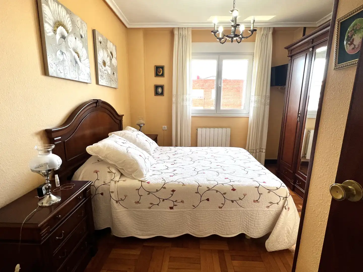 Bedroom of Flat for sale in Santander  with Heating, Parquet flooring and Storage room