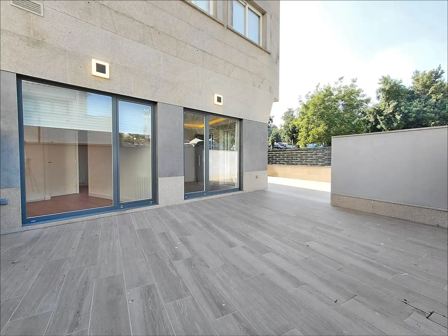 Terrasse von Erdgeschoss zum Verkauf in Sanxenxo mit Heizung, Terrasse und Möbliert
