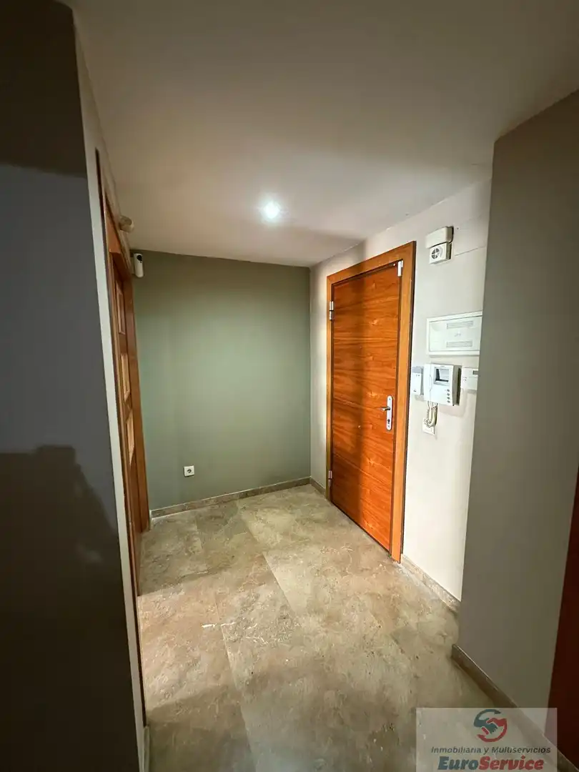 Piso en venta en Emperador con Calefacción y Balcón
