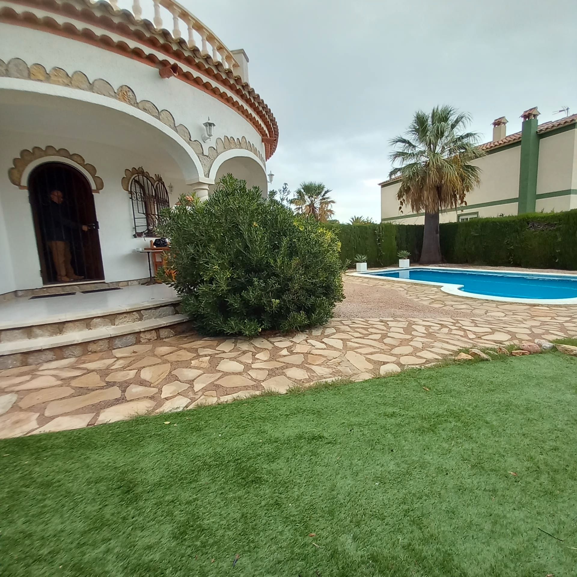 Jardí de Casa o xalet en venda en Mont-roig del Camp amb Aire condicionat, Jardí privat i Terrassa