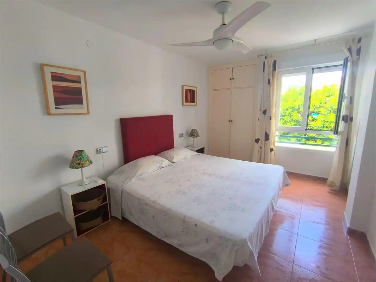 Schlafzimmer von Wohnung zur Miete in Almuñécar mit Klimaanlage und Balkon