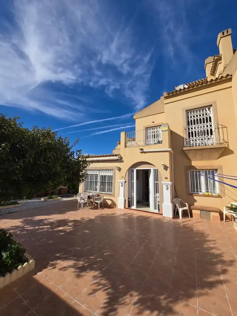 Detached house for sale in Nueva Torrevieja - Aguas Nuevas, imagen 4