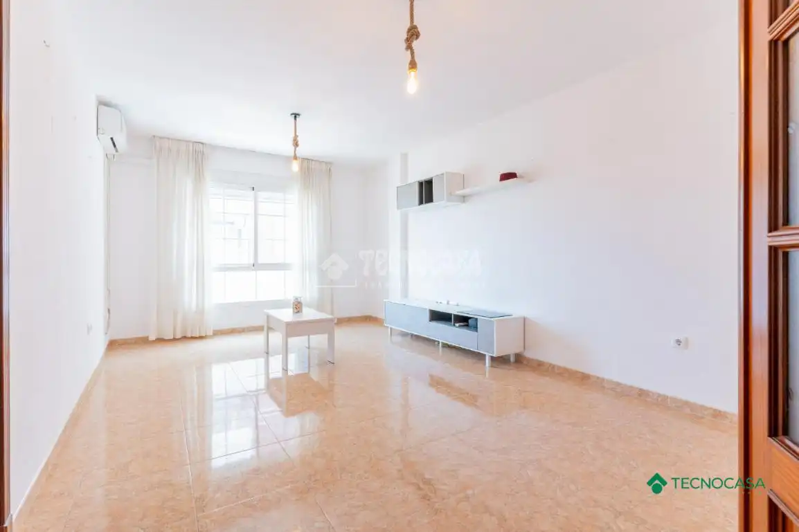 Wohnzimmer von Wohnung zum Verkauf in Vícar mit Klimaanlage, Heizung und Terrasse