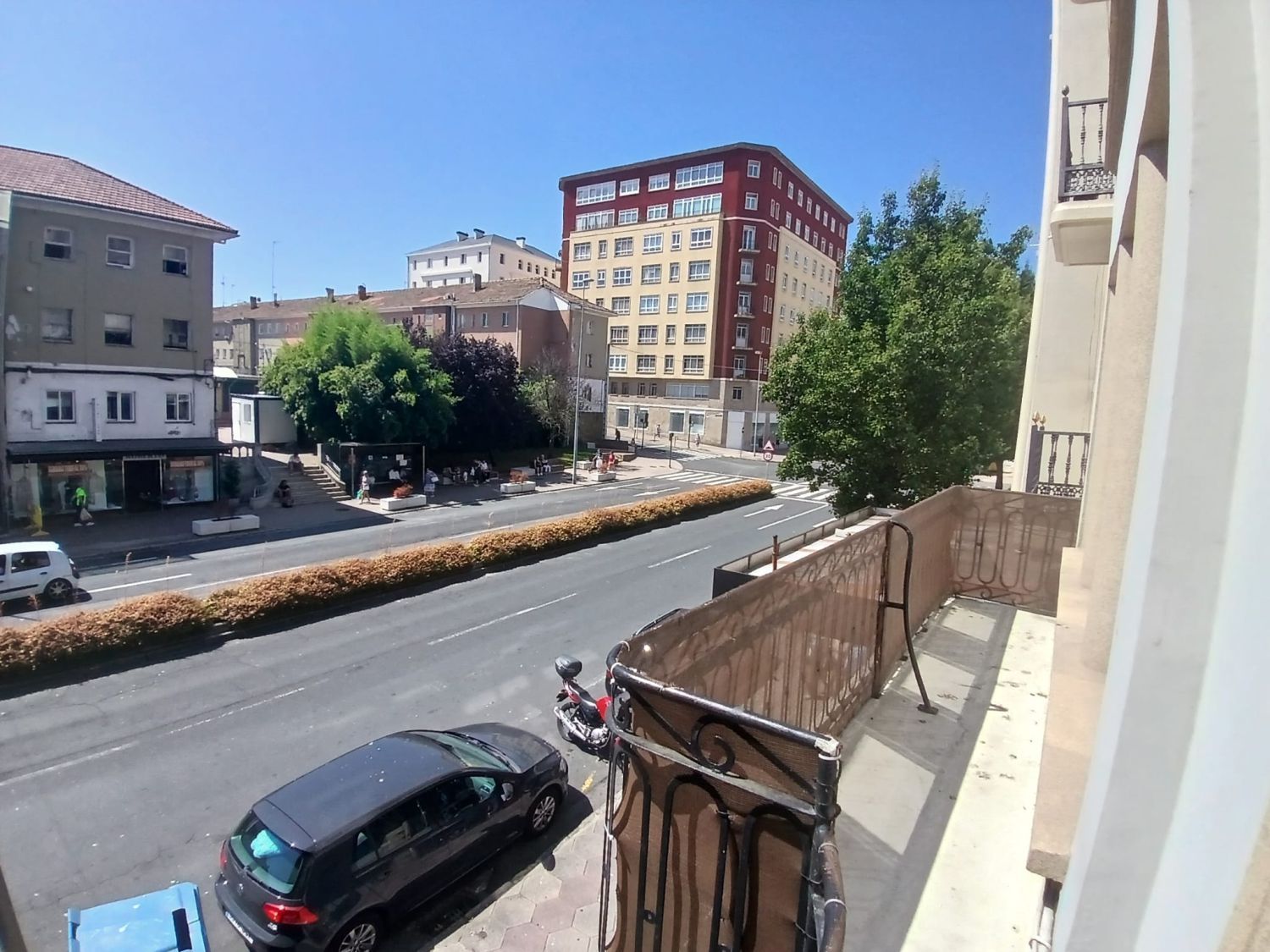 Vista exterior de Pis en venda en Ferrol amb Calefacció i Balcó