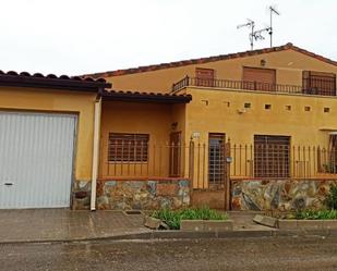 Vista exterior de Casa o xalet en venda en Domingo Pérez amb Terrassa i Balcó