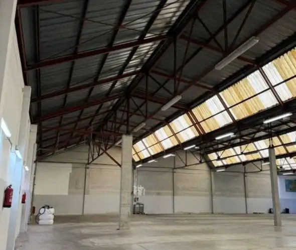 Industriegebäude zur Miete in El Juncal - Vallealto