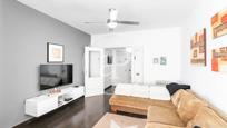 Living room of Flat for sale in Sant Feliu de Llobregat  with Air Conditioner, Terrace and Balcony