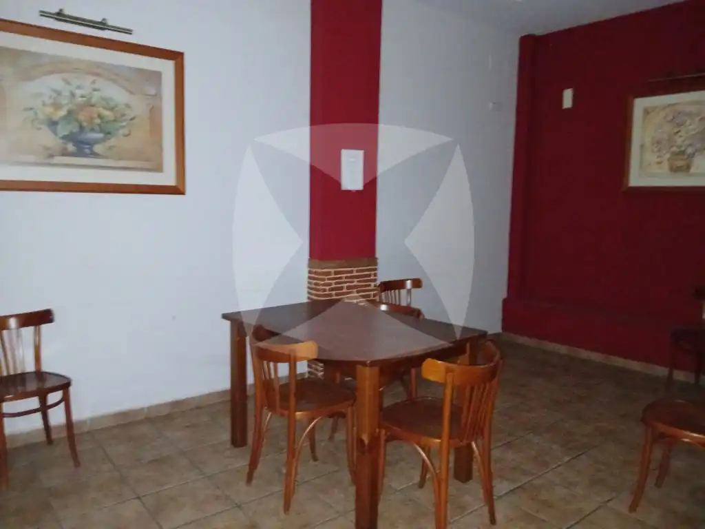 Local en venta en Calle Araucaria De La, Maria Auxiliadora - Barriada de Llera