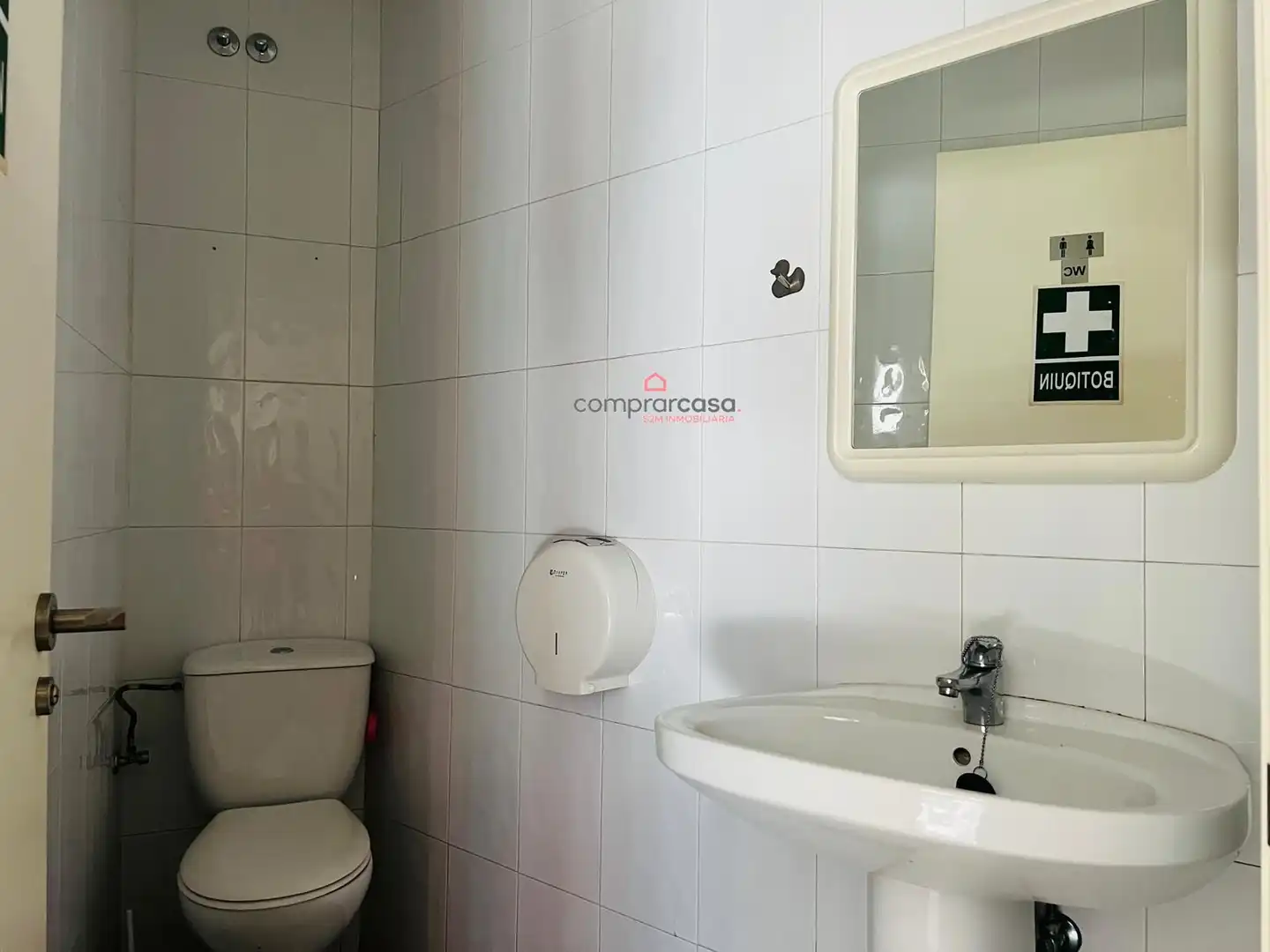 Baño de Local de alquiler en Cambre 