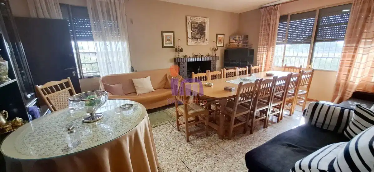 Menjador de Casa o xalet en venda en Valdepeñas amb Jardí privat i Piscina