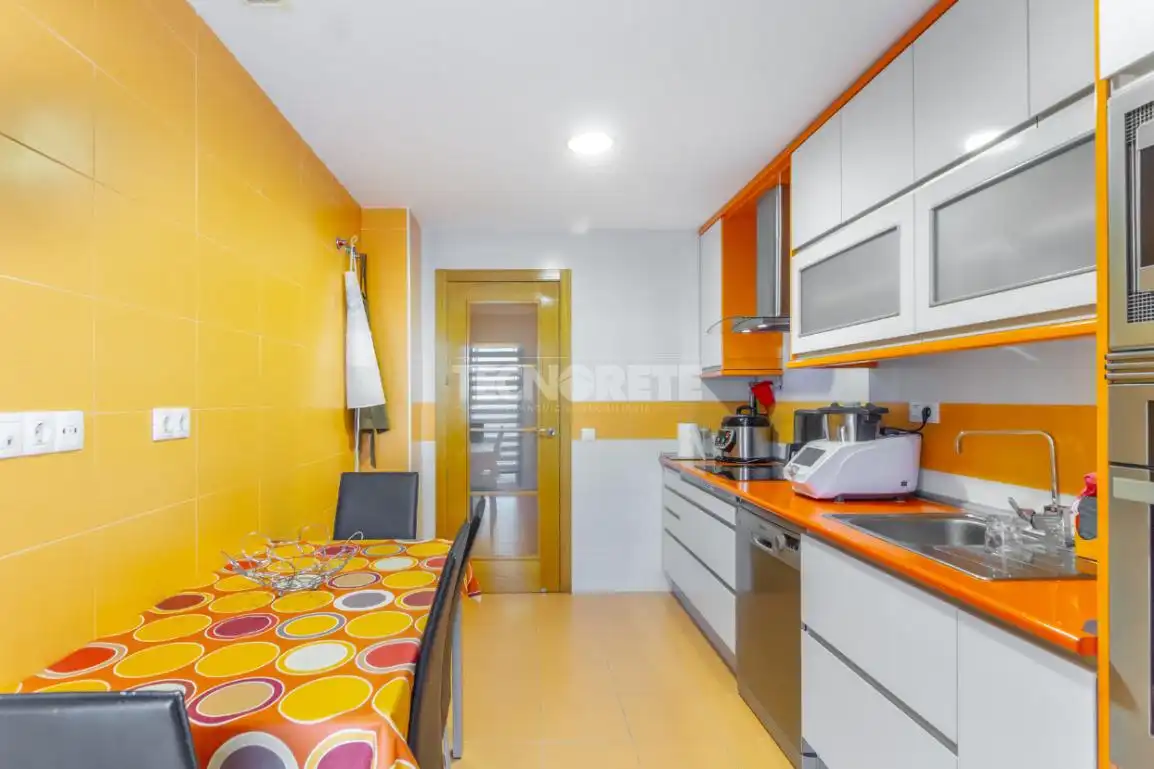 Kitchen of Flat for sale in Toledo  with Heating