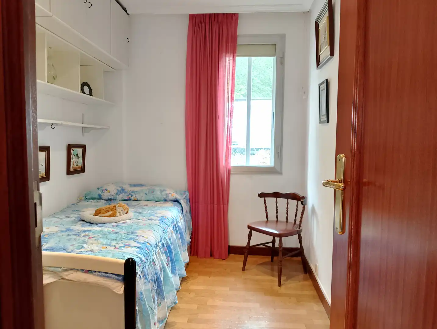 Bedroom of Flat for rent in Donostia - San Sebastián   with Heating, Parquet flooring and Furnished