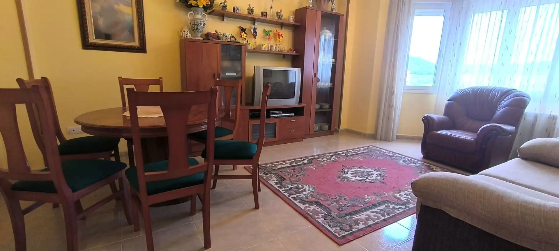 Sala de estar de Piso en venta en Entrena con Calefacción, Terraza y Trastero