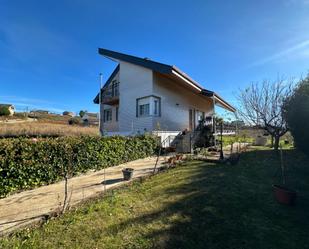 Außenansicht von Country house zum verkauf in Cabañas Raras mit Terrasse