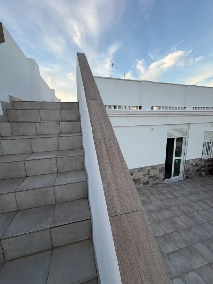 Vista exterior de Piso en venta en Tocina con Terraza y Balcón