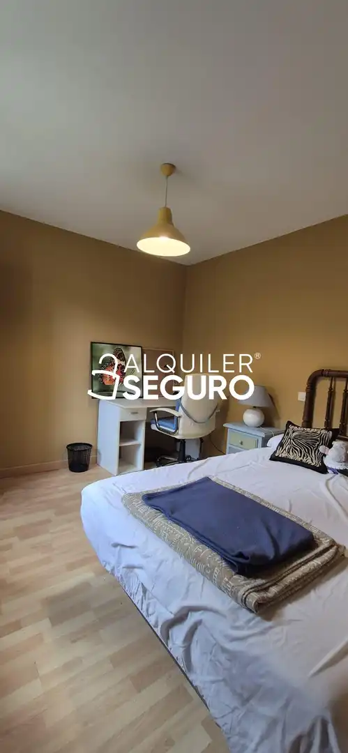 Flat for rent in Oviedo , Asturias