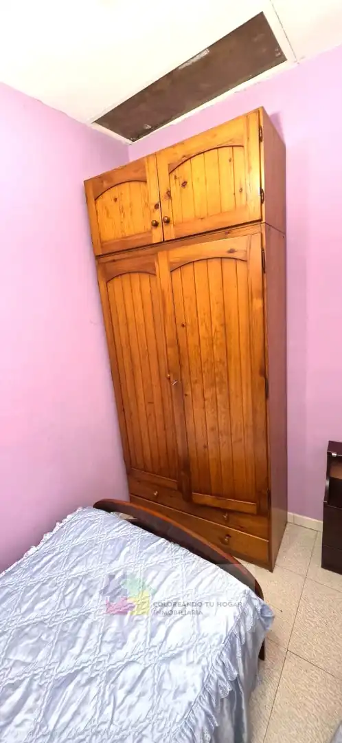 Dormitori de Pis de lloguer en Villadangos del Páramo amb Calefacció, Parquet i Moblat