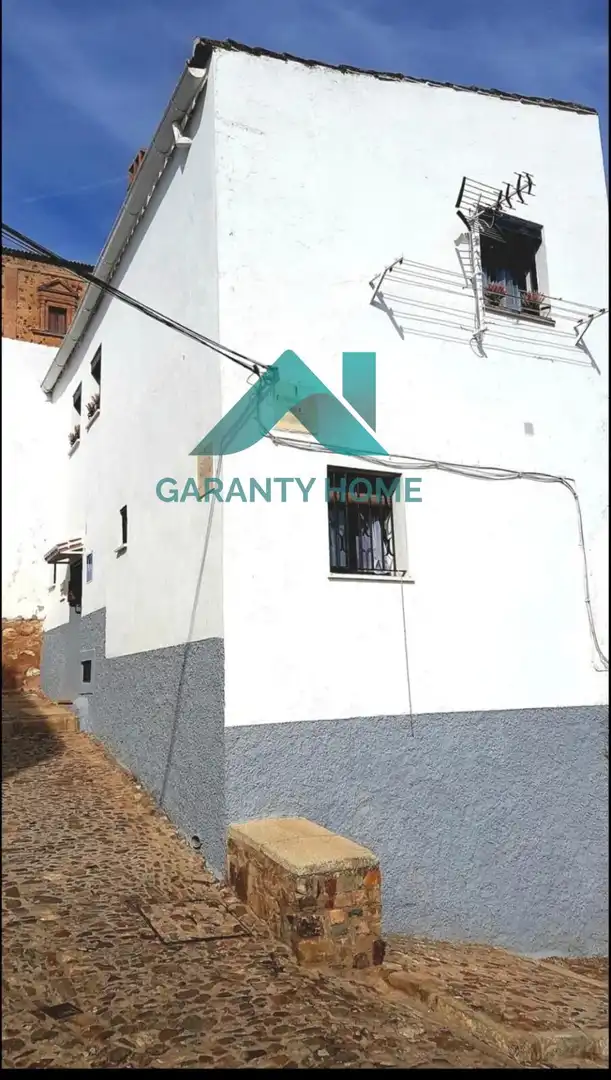 Vista exterior de Apartament en venda en Cáceres amb Aire condicionat, Calefacció i Traster