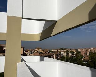 Vista exterior de Àtic en venda en Molina de Segura amb Terrassa, Traster i Piscina comunitària