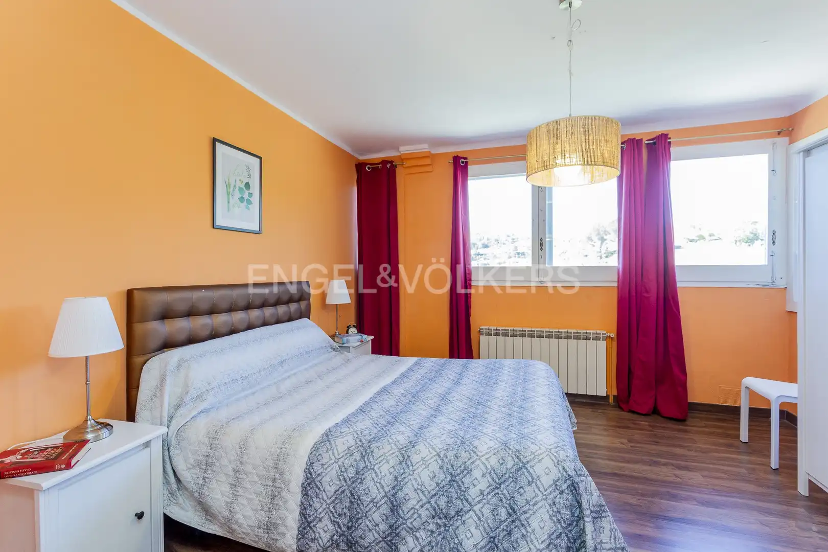 Habitación de Finca rústica en venta en Sant Quintí de Mediona con Calefacción, Jardín privado y Trastero