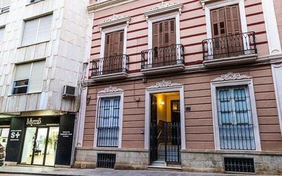 Vista exterior de Casa o xalet en venda en  Almería Capital amb Terrassa i Balcó