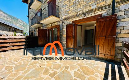 Außenansicht von Wohnungen zum verkauf in La Vall de Boí mit Terrasse