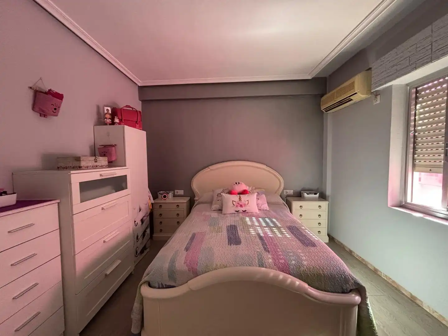 Bedroom of Flat for sale in Cáceres  with Air Conditioner, Terrace and Furnished