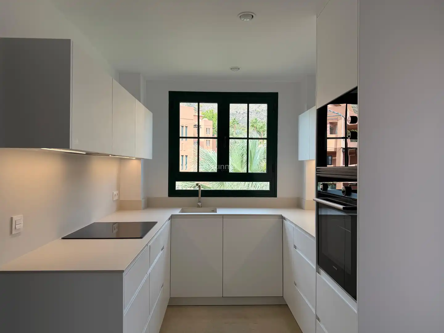 Kitchen of Attic for sale in Golf Bahía
