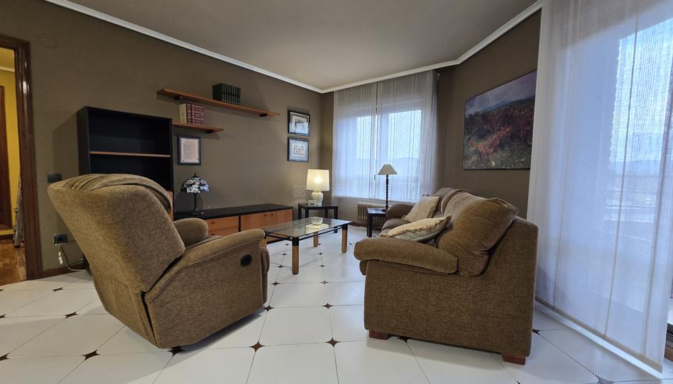 Photo 1 of Flat to rent in Avenida de Madrid, Cascajos - Piqueras, La Rioja