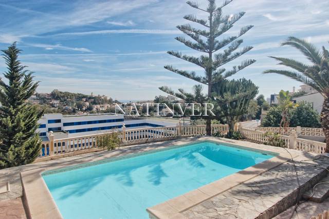 Casa-chalet en Venta en Calle Rodeo en Cerrado de Calderón - Hacienda Paredes