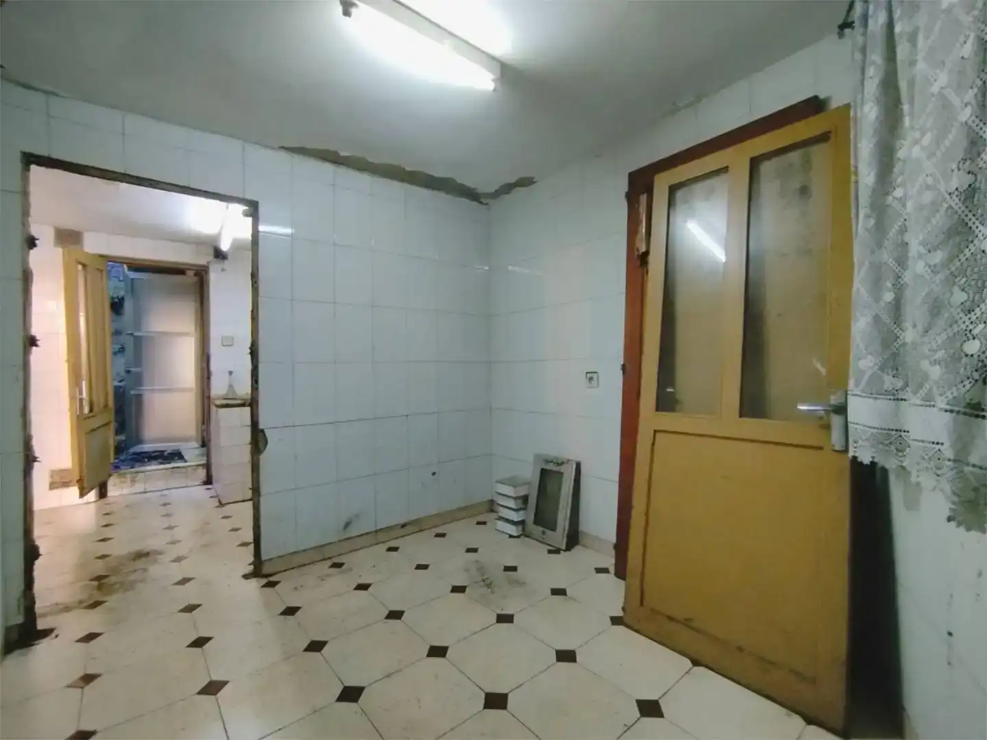 Casa adosada en venda en Langreo amb Traster