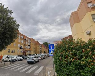 Exterior view of Flat for sale in  Sevilla Capital