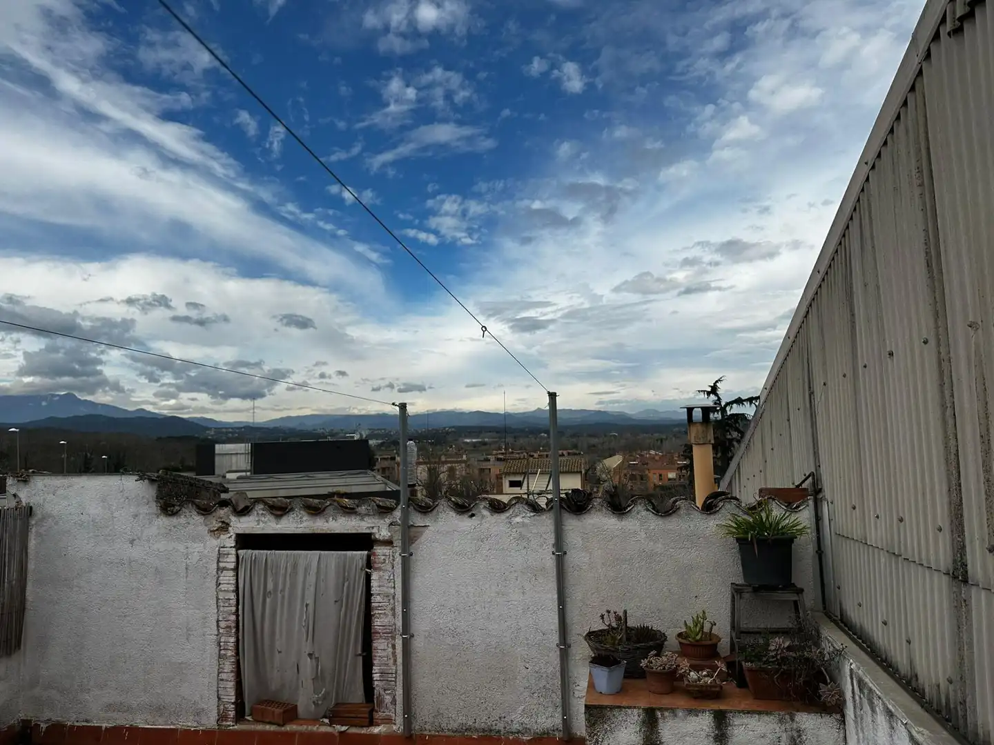 Vista exterior de Pis en venda en Tordera amb Calefacció, Terrassa i Balcó