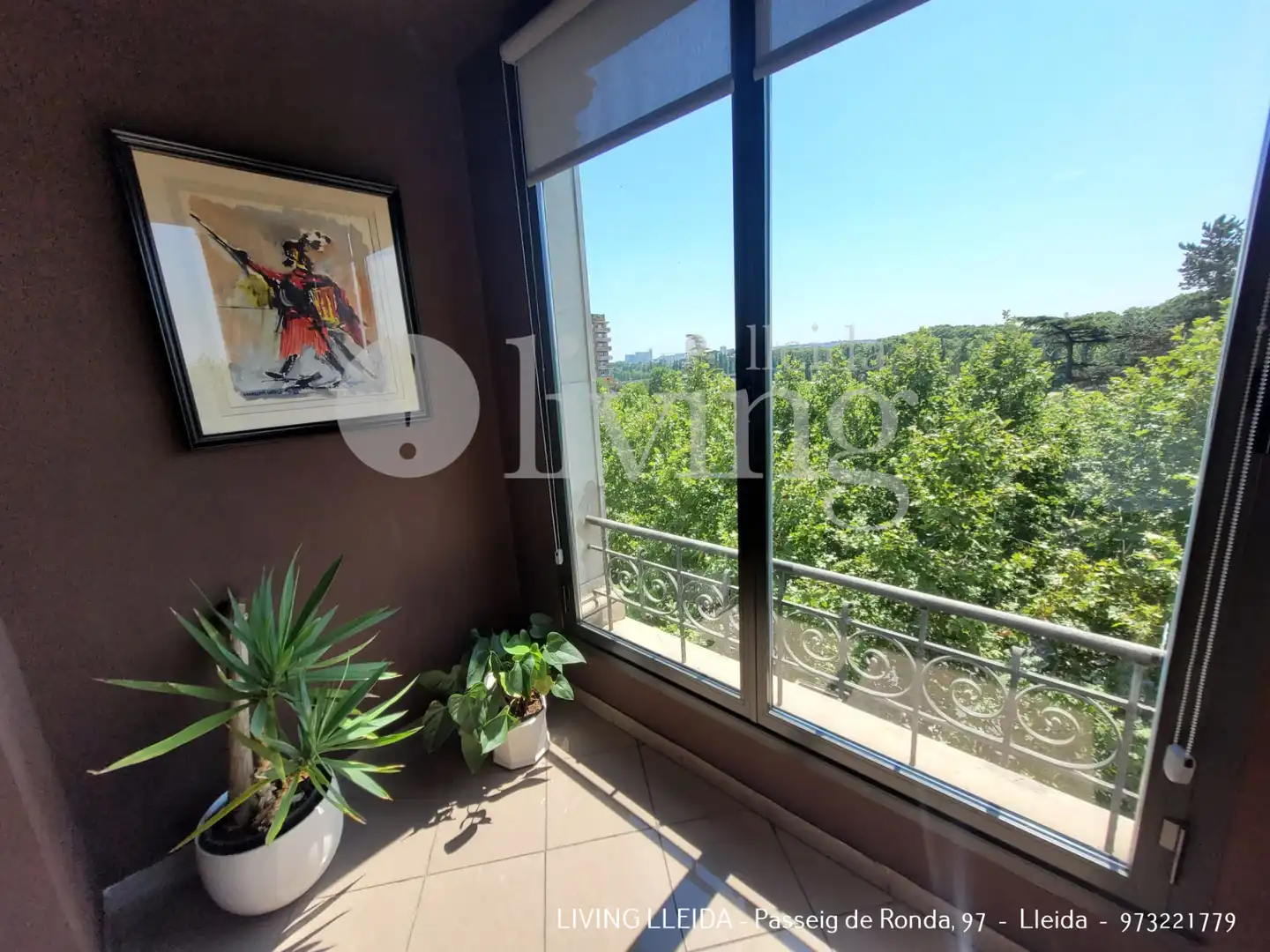 Balcony of Office for sale in Lleida  with Air Conditioner, Heating and Storage room