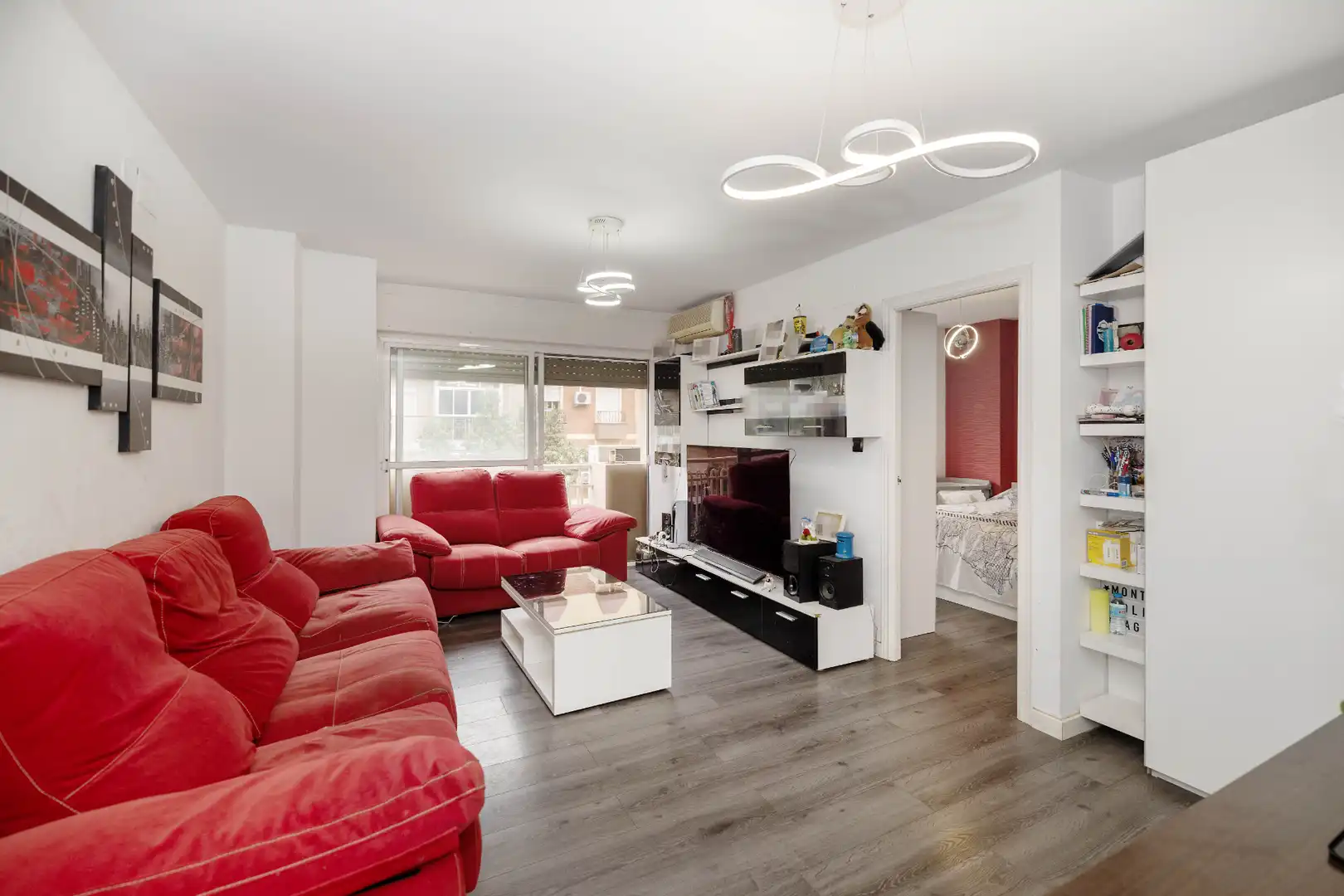 Living room of Flat for sale in Málaga  with Air Conditioner, Furnished and Balcony