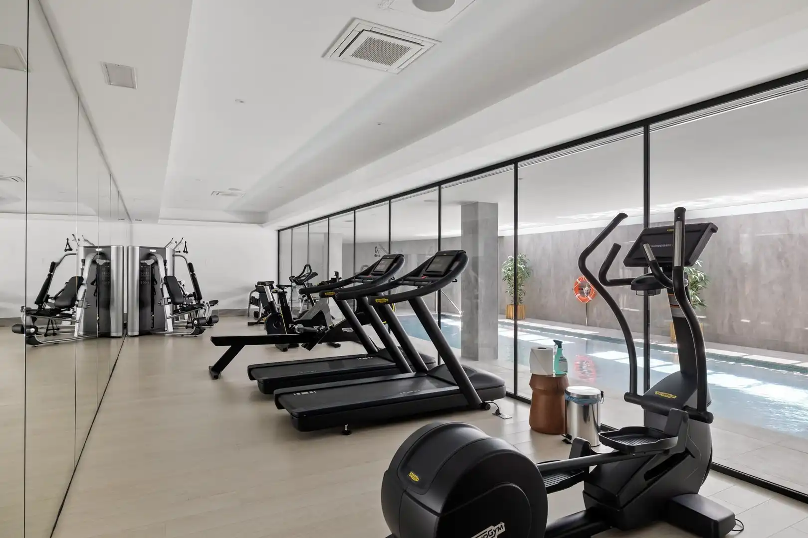 Apartament amb piscina en venda a NUEVA ANDALUCIA K, imagen 40