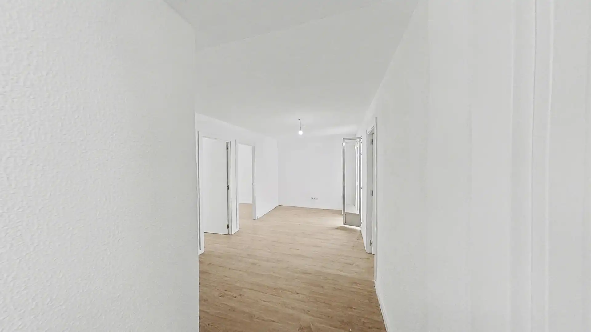 Flat for rent in Madrid  with Oven and Pets allowed