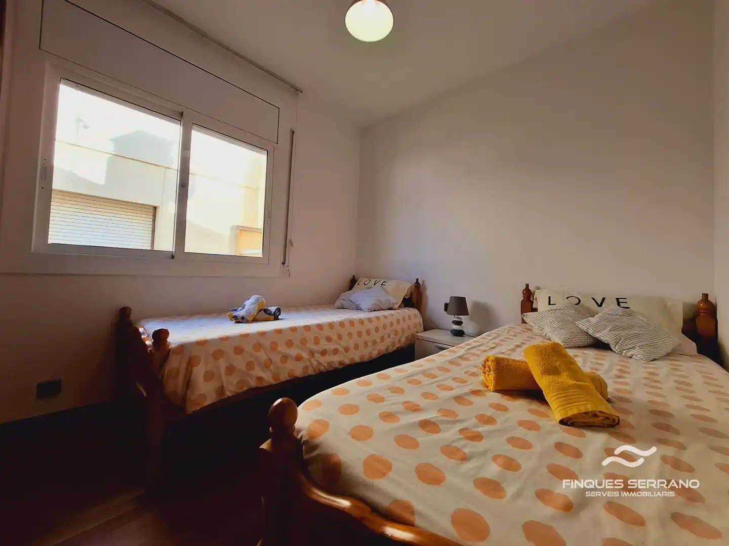 Habitación de Casa adosada en venta en Calafell con Calefacción, Terraza y Piscina