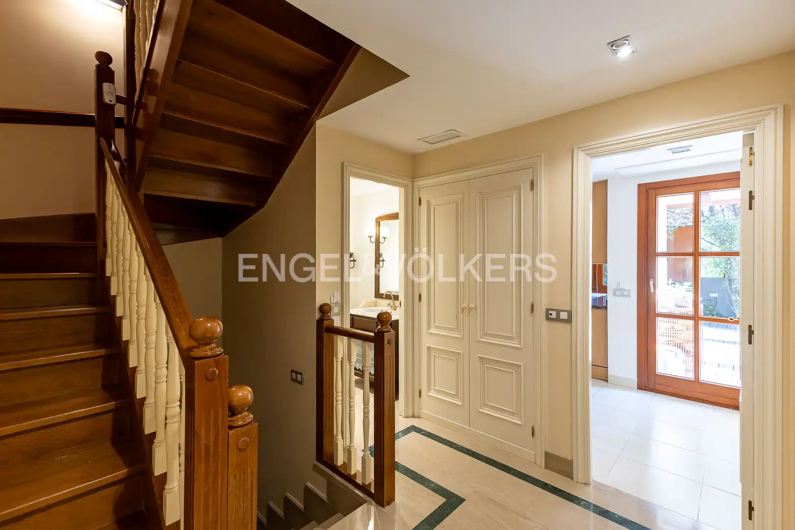 Houses for rent in Encinar de los Reyes