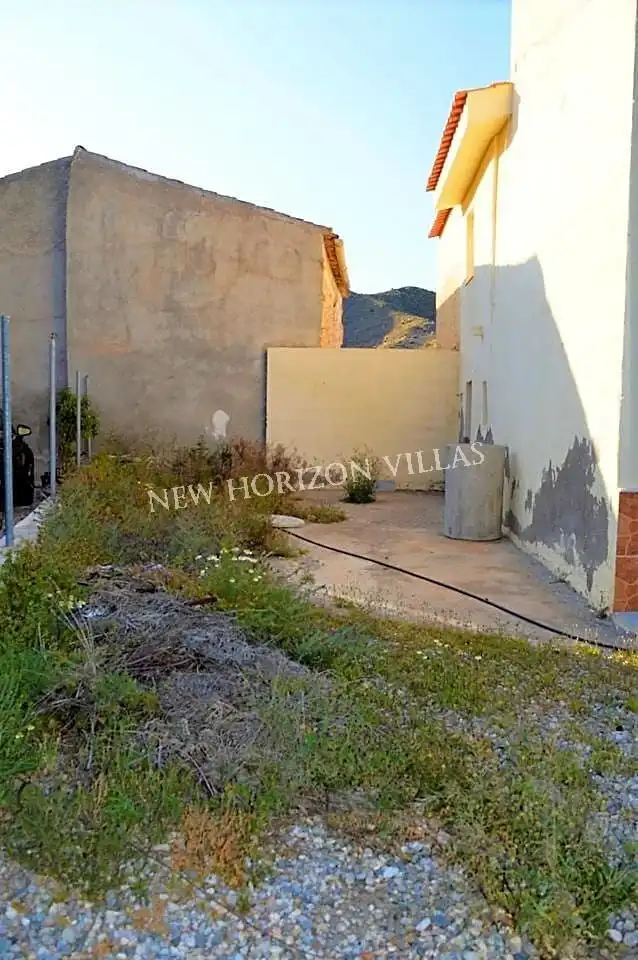 Casa o xalet en venda en Arboleas amb Calefacció, Jardí privat i Traster