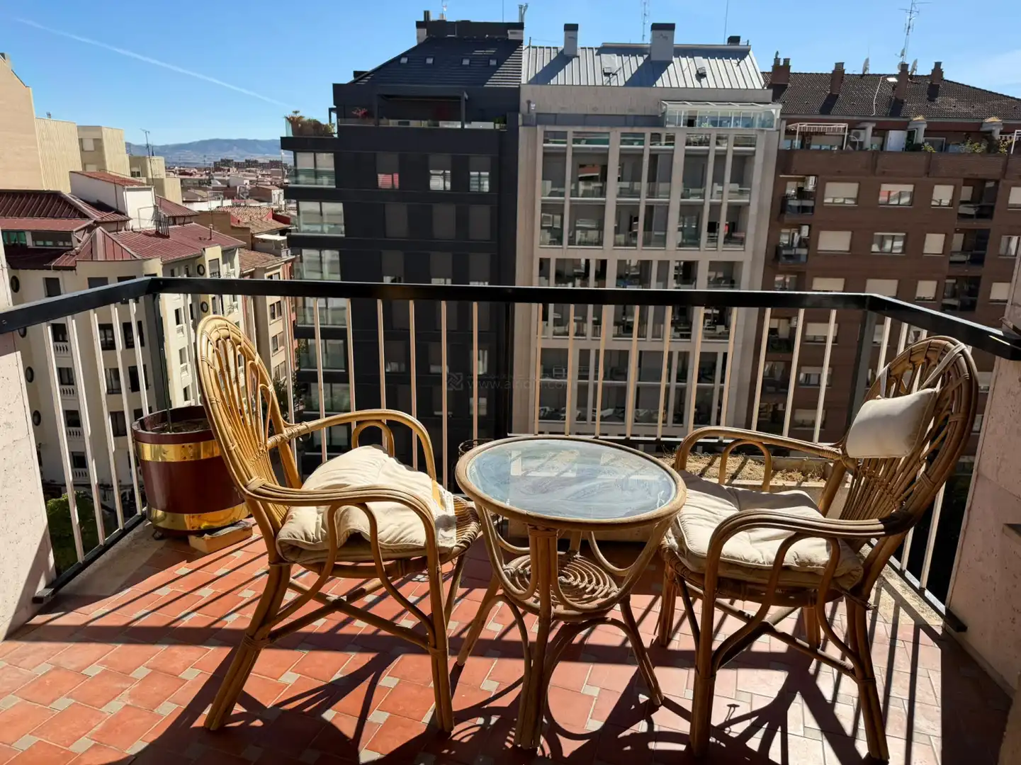 Flat with terrace for sale in Logroño - CL GRAN VIA JUAN CARLOS I