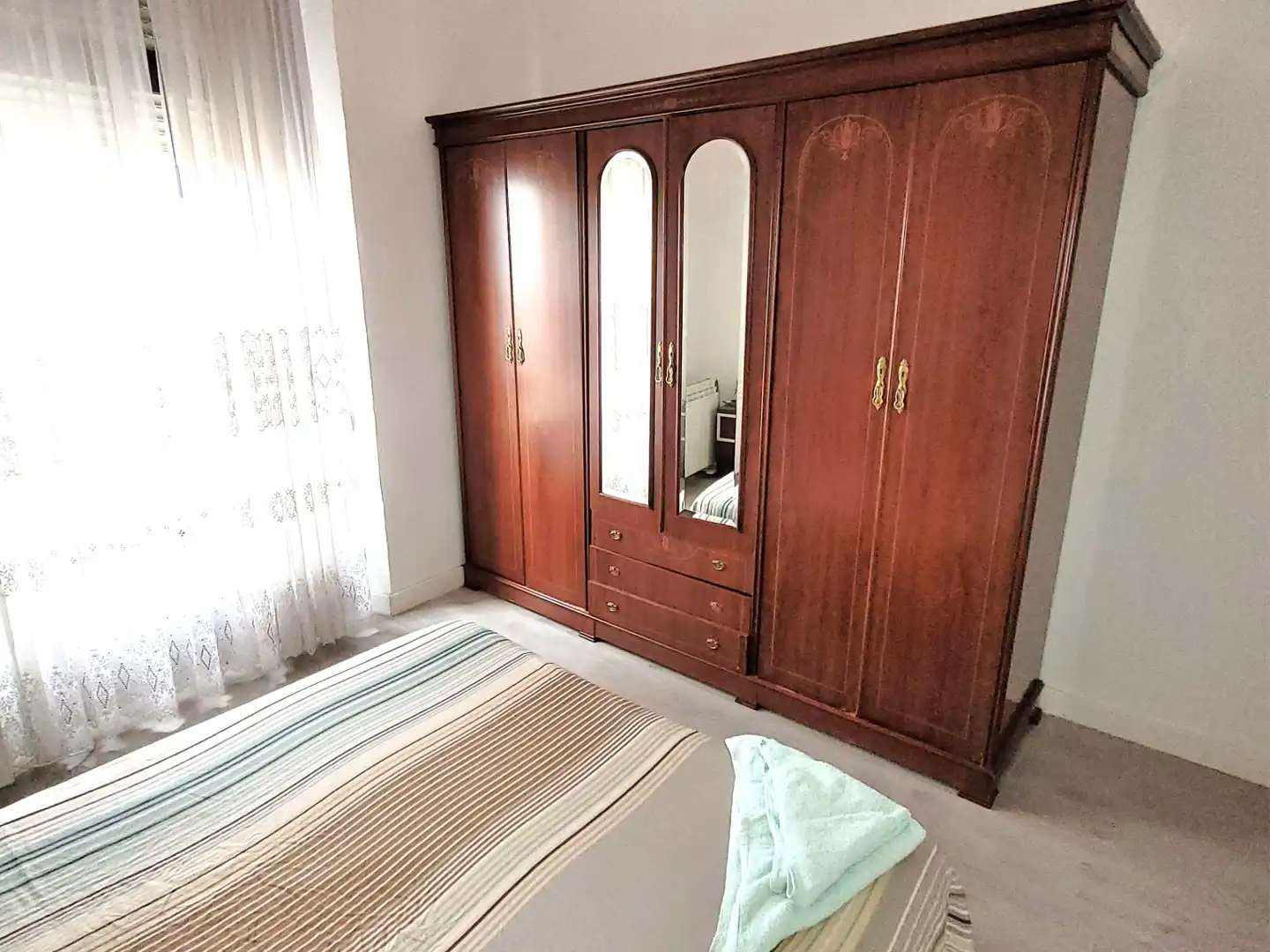 Bedroom of Flat for sale in Medina del Campo  with Heating, Parquet flooring and Furnished