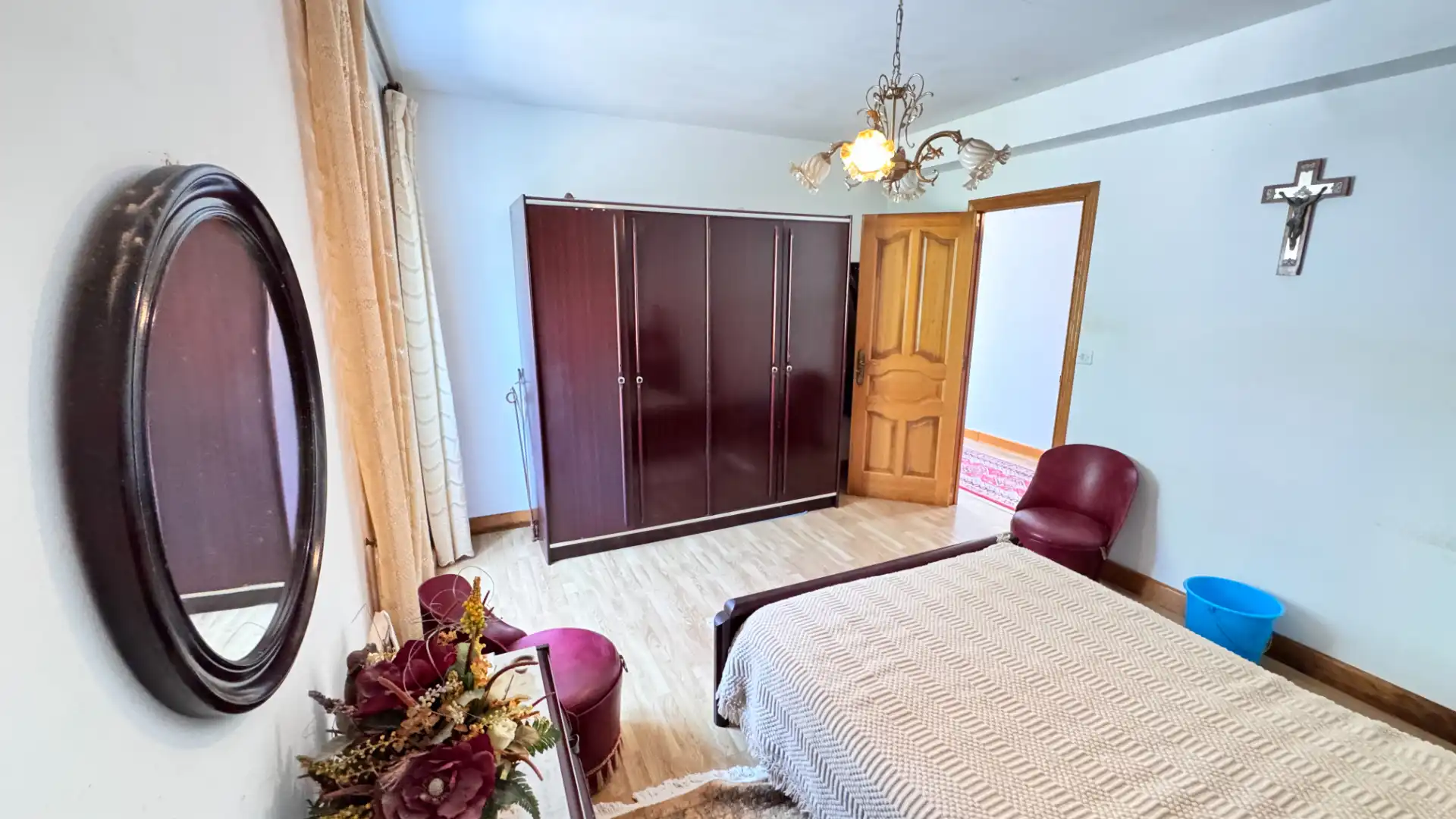 Habitación de Casa o chalet de alquiler en Carballo con Parquet, Trastero y Amueblado
